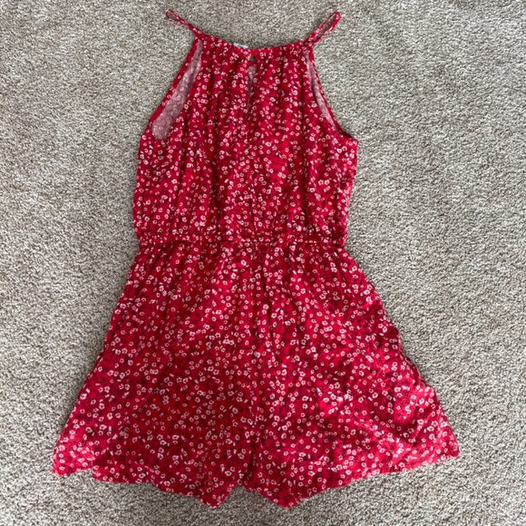 Old Navy Flowery Romper - Picture 3 of 7